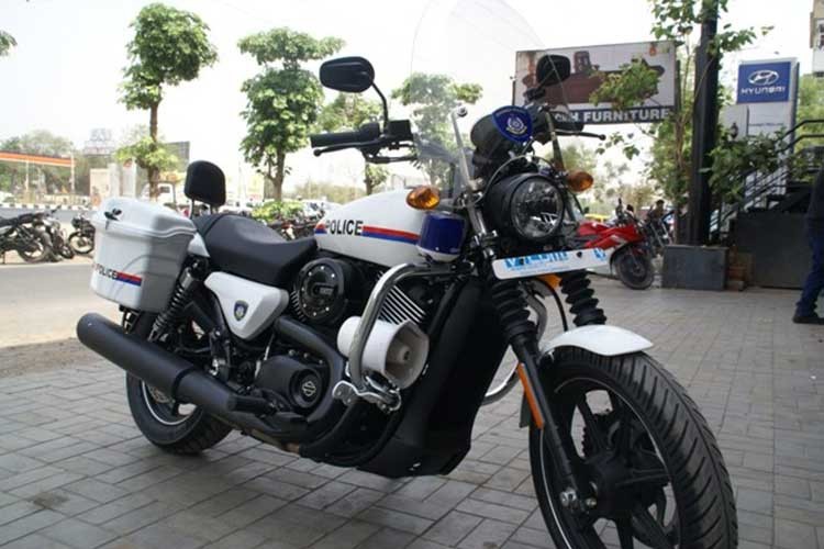 Harley-Davidson Street 750 tham gia luc luong canh sat An-Hinh-4